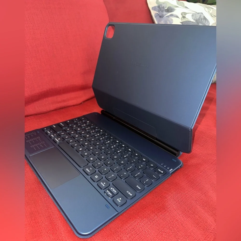 Typecase Edge Magnetic Keyboard Case